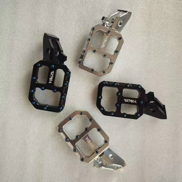 FORGED Ultra Bee Super-Wide Footpegs